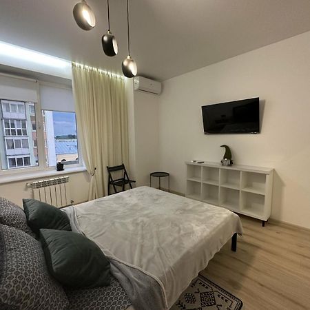 Soborna Apartment Rivne Bagian luar foto