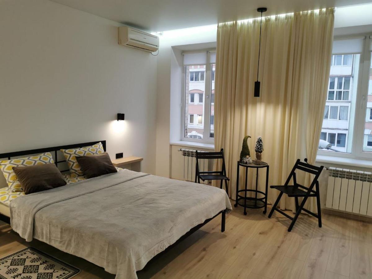 Soborna Apartment Rivne Bagian luar foto