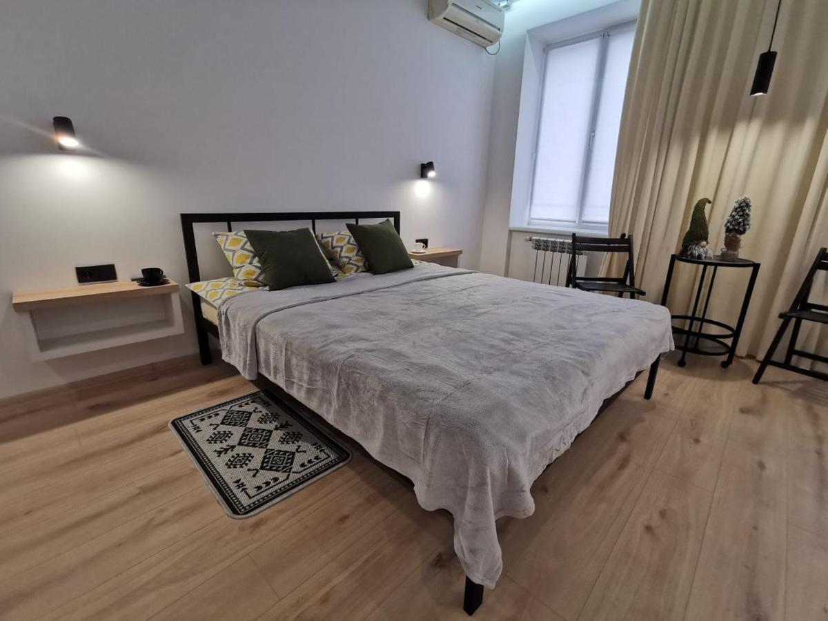 Soborna Apartment Rivne Bagian luar foto