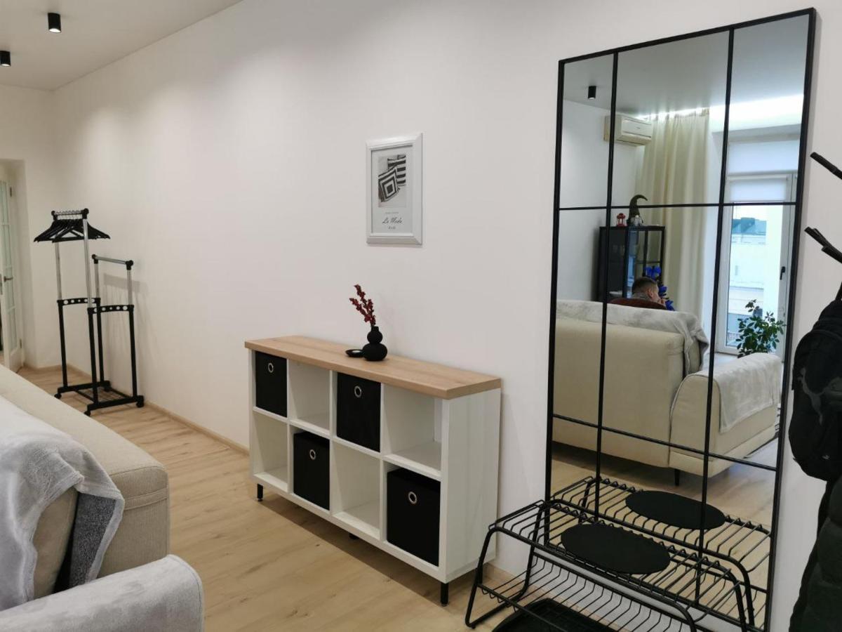 Soborna Apartment Rivne Bagian luar foto