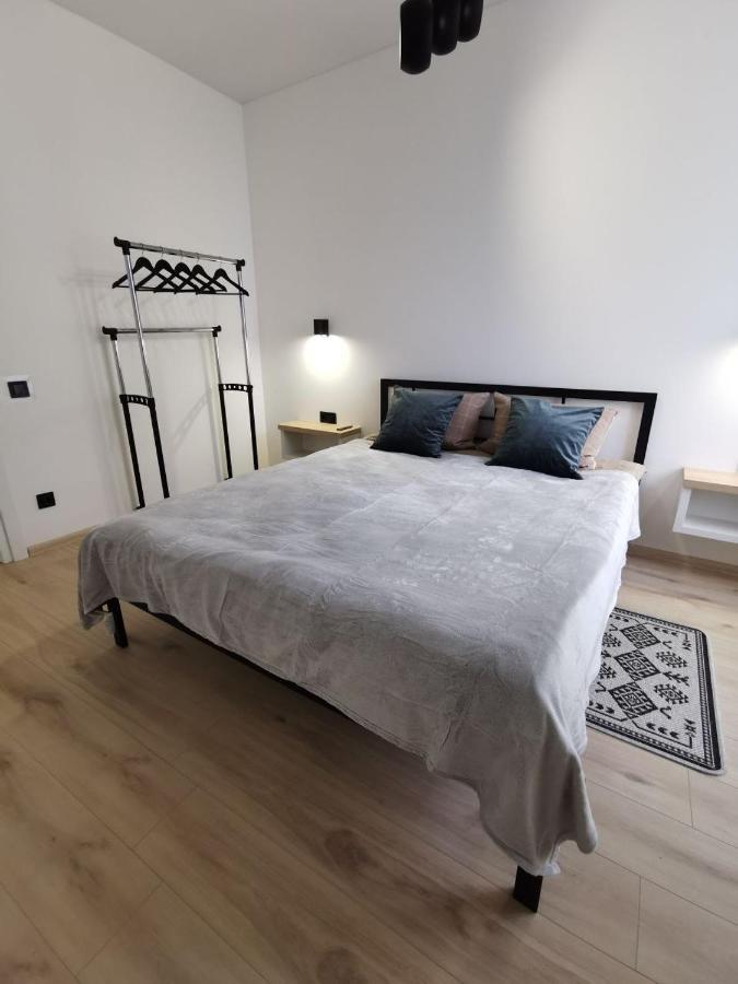 Soborna Apartment Rivne Bagian luar foto