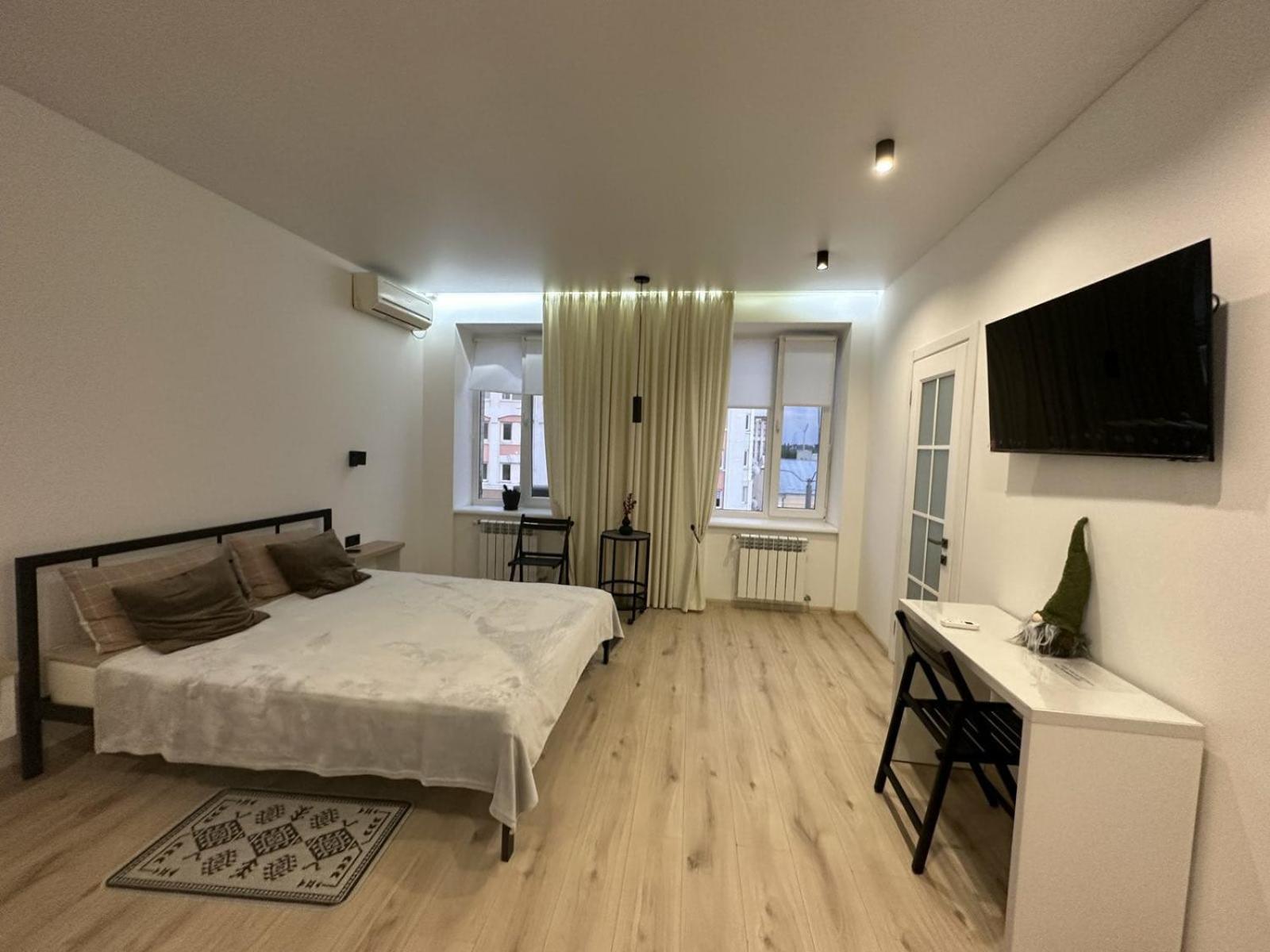 Soborna Apartment Rivne Bagian luar foto