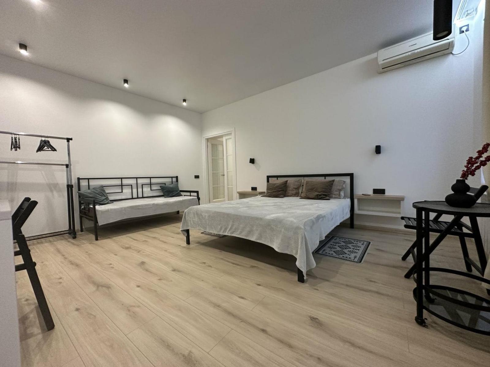Soborna Apartment Rivne Bagian luar foto