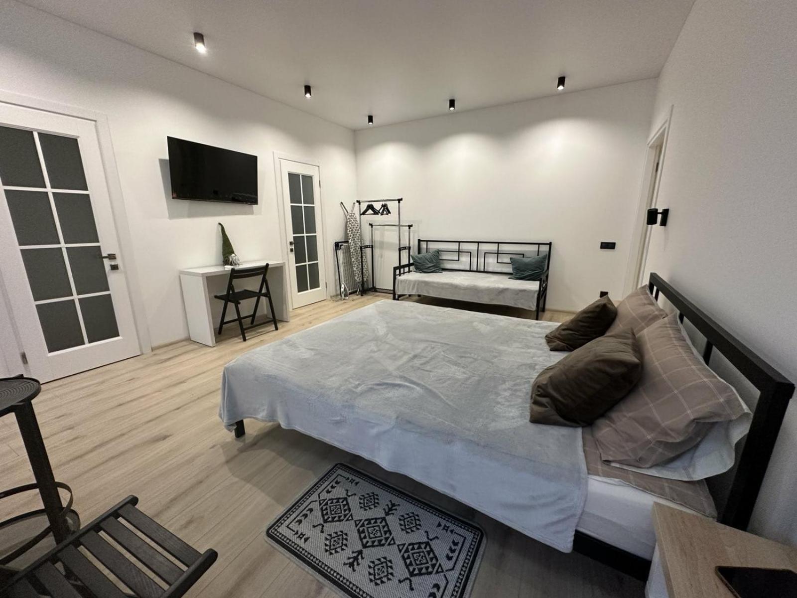 Soborna Apartment Rivne Bagian luar foto