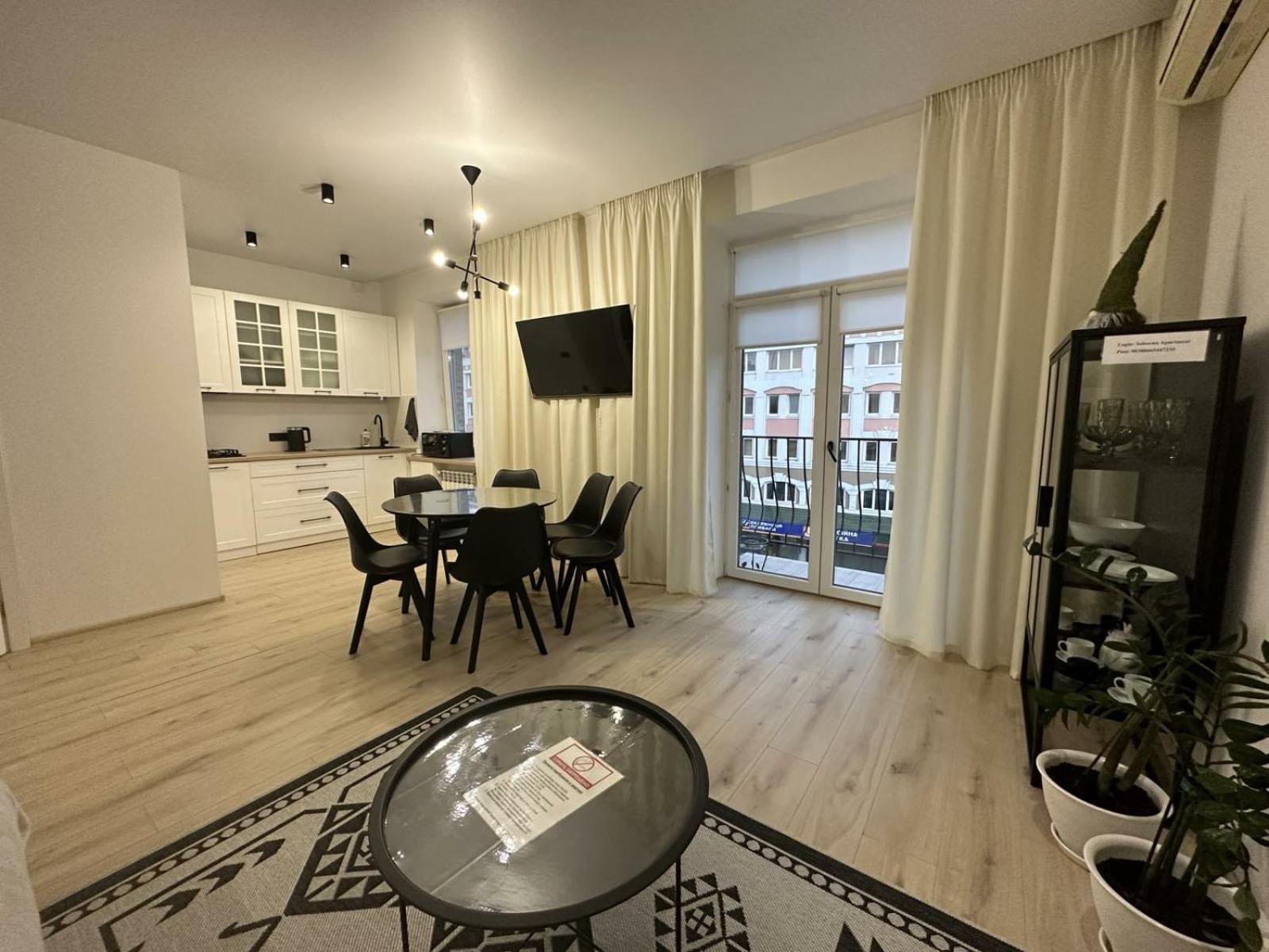 Soborna Apartment Rivne Bagian luar foto