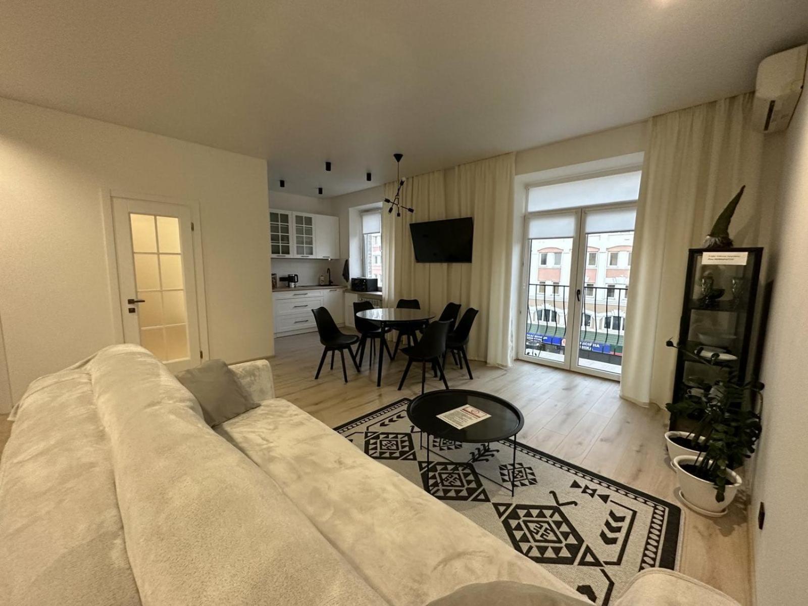 Soborna Apartment Rivne Bagian luar foto